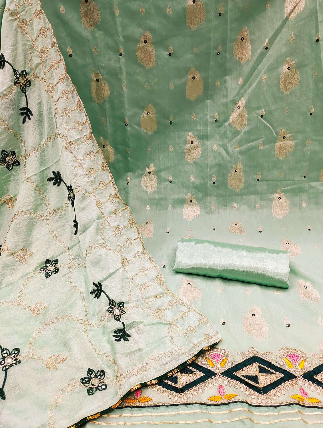 women self design unstitched suit set - 22420264 -  Standard Image - 2