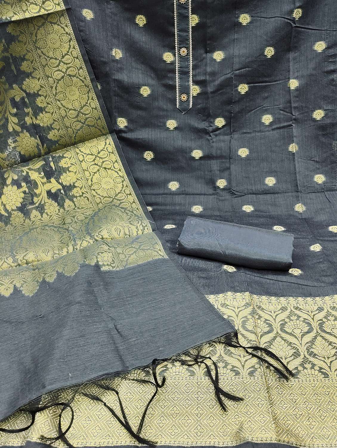 women self design unstitched suit set - 22420324 -  Standard Image - 2