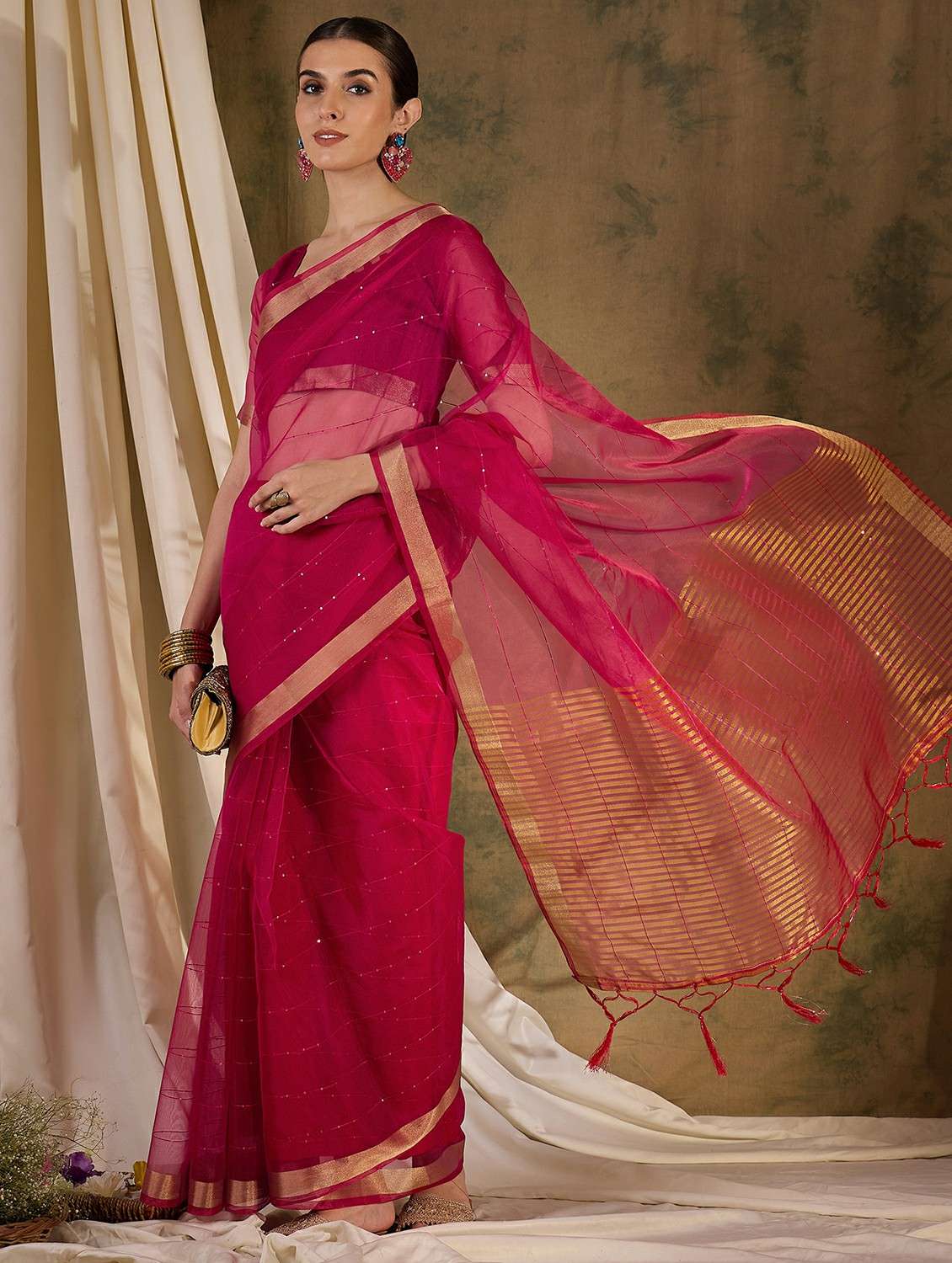 women solid with work bordered saree with blouse - 22424327 -  Standard Image - 2