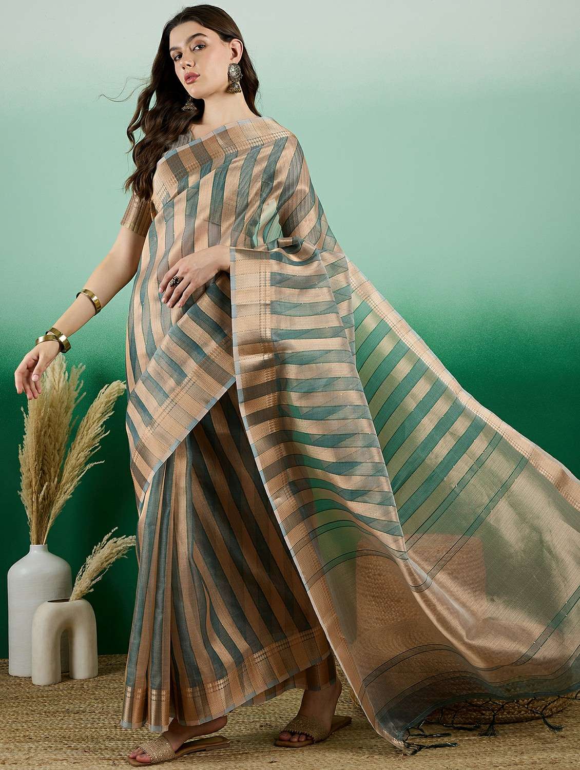 women striped bordered saree with blouse - 22424374 -  Standard Image - 2