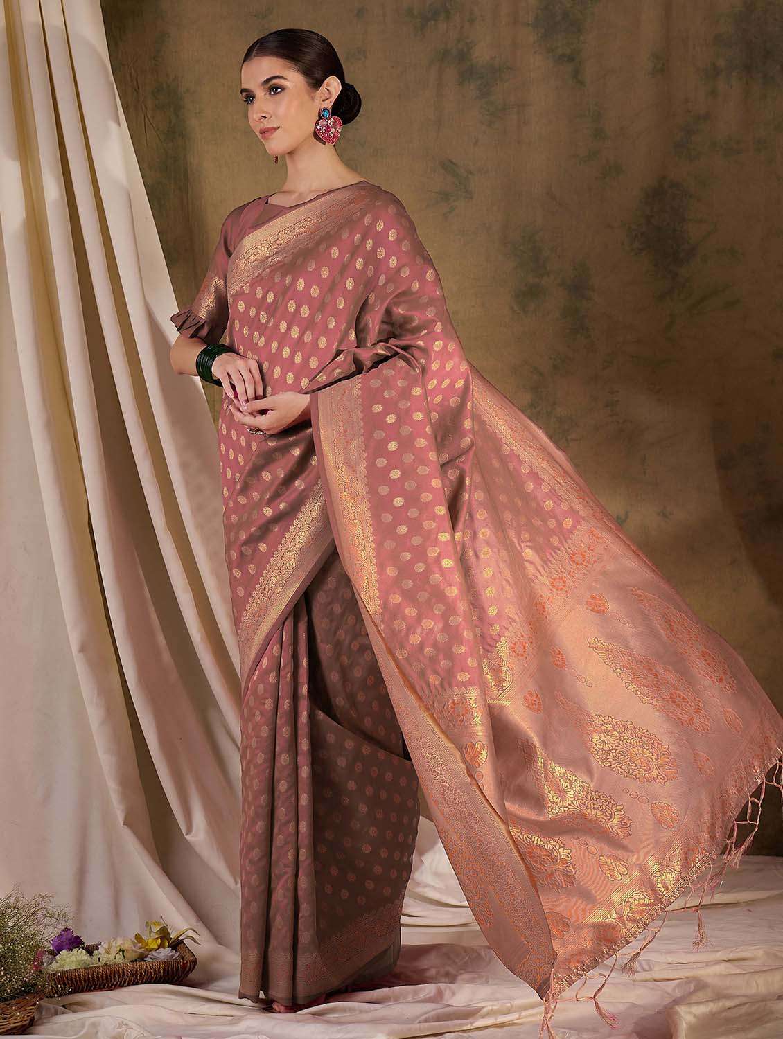 women self design banarasi saree with blouse - 22424688 -  Standard Image - 2