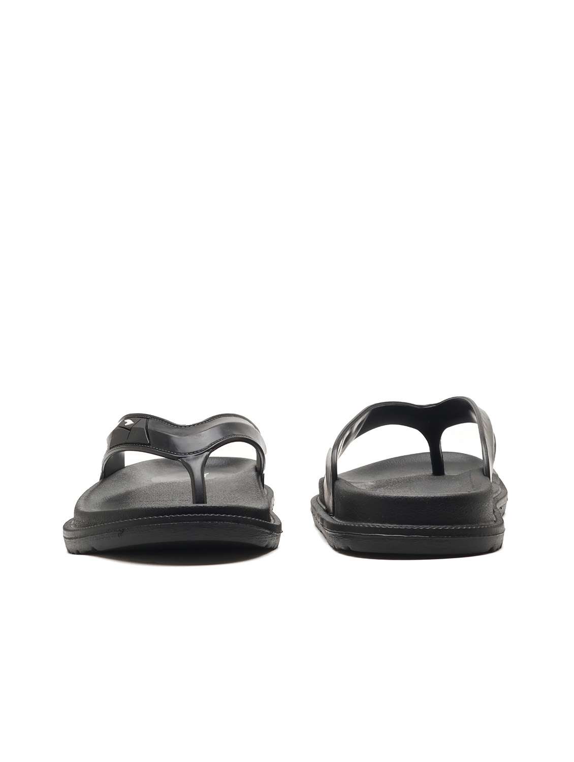 men solid toe seperator slipper - 22425692 -  Standard Image - 2