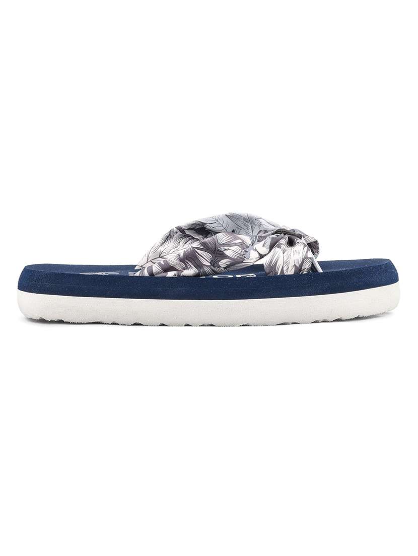 blue fabric slippers flip flops - 22425753 -  Standard Image - 2