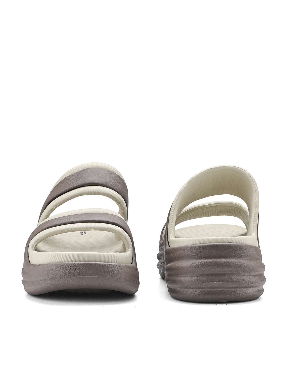 women grey slippers flip flop - 22425783 -  Standard Image - 2