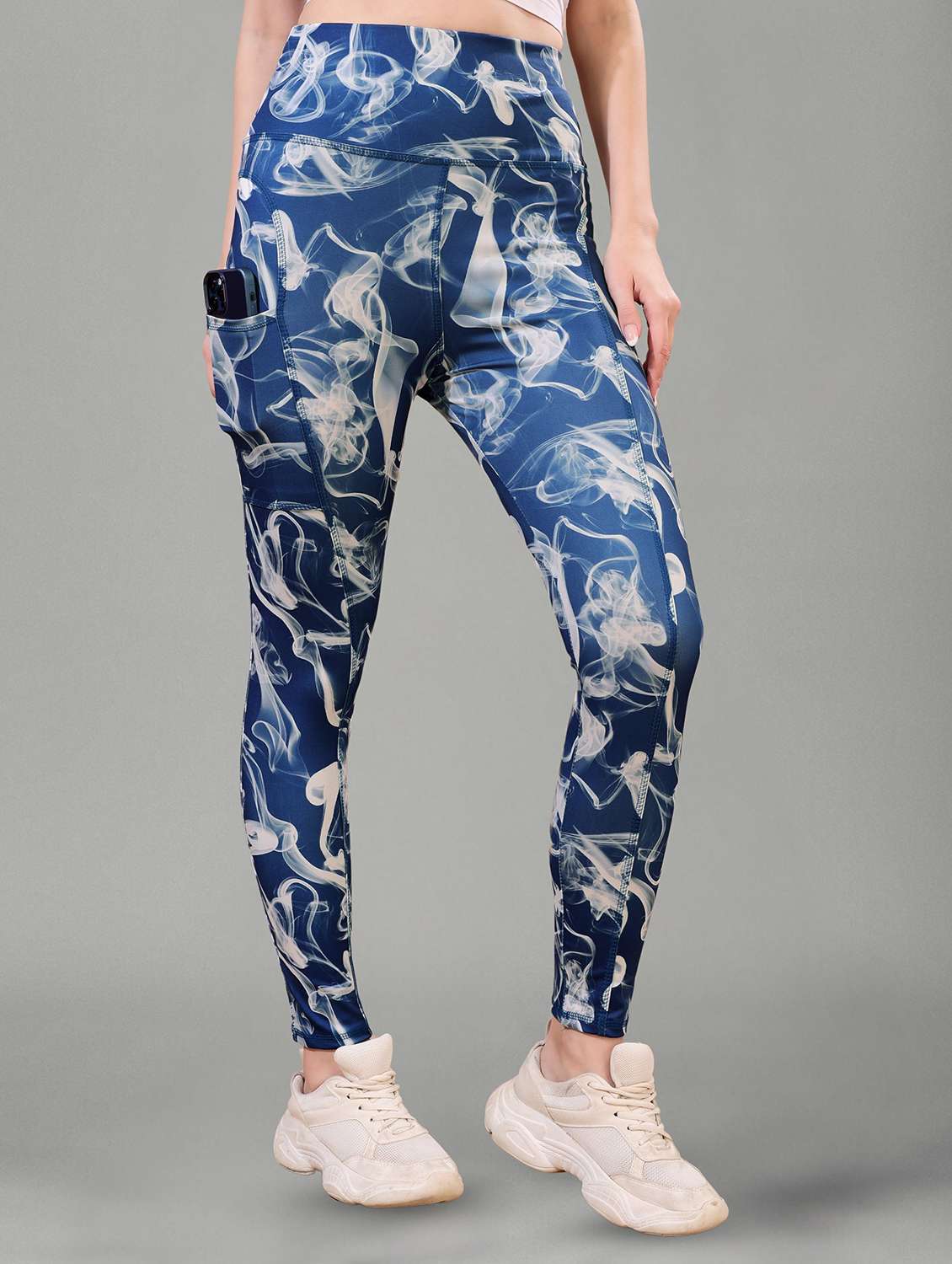 women printed mid rise yoga pants