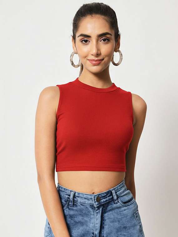 women solid sleeveless crop top