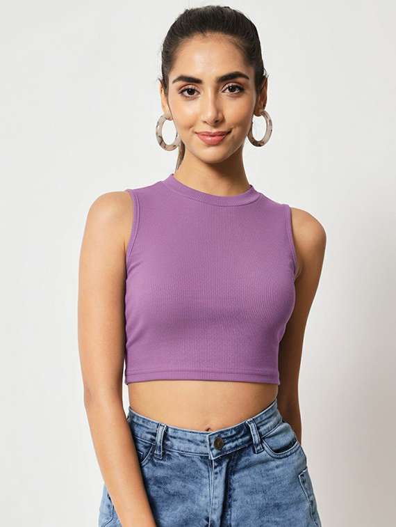 women solid sleeveless crop top