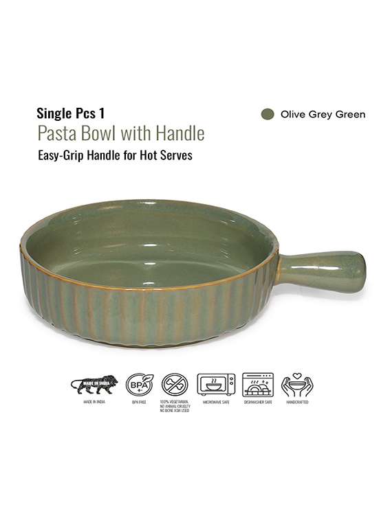 set of 2 ceramic dinner plate - 22435889 -  Standard Image - 2