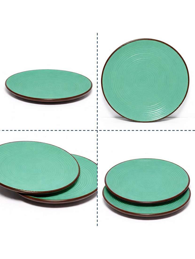 set of 2  ceramic dinner plate - 22435895 -  Standard Image - 2