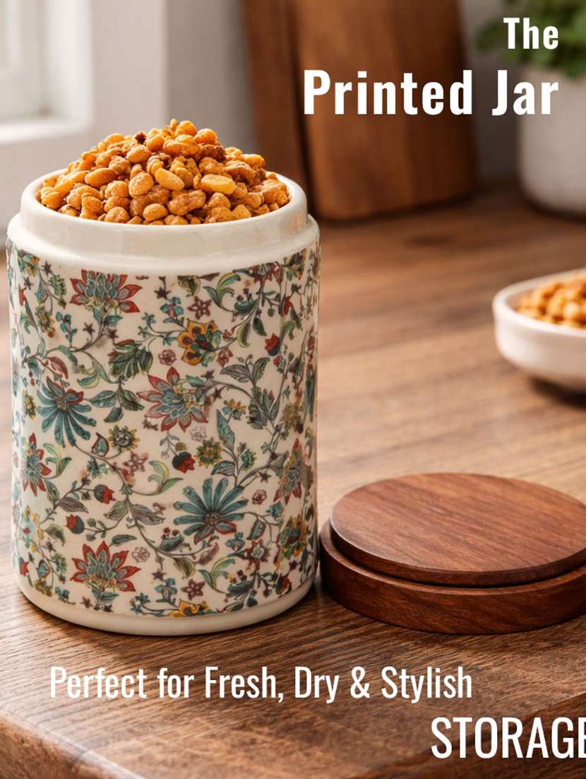 utility container - 22435959 -  Standard Image - 2