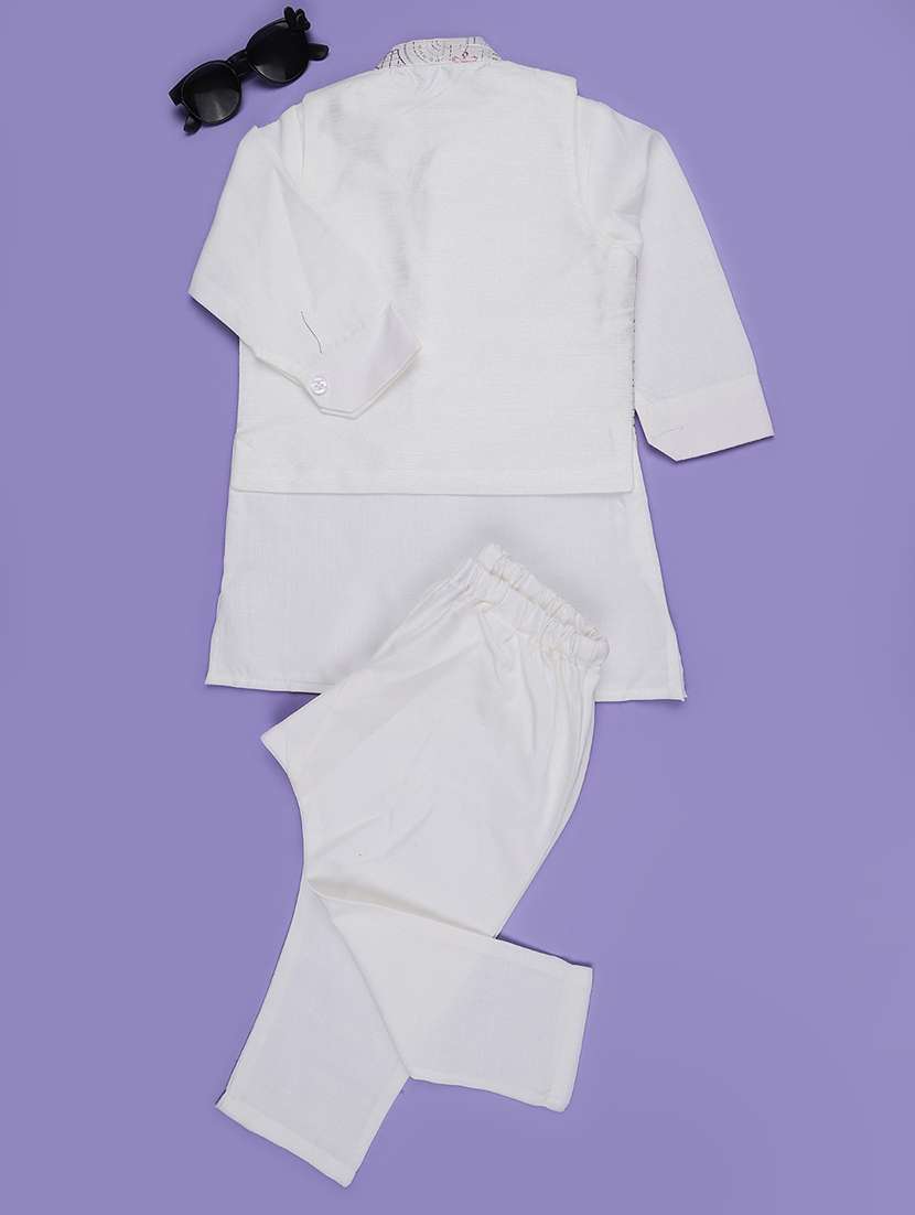 Boys Embroidered Mandarin Neck Kurta Set - 22438194 -  Standard Image - 2