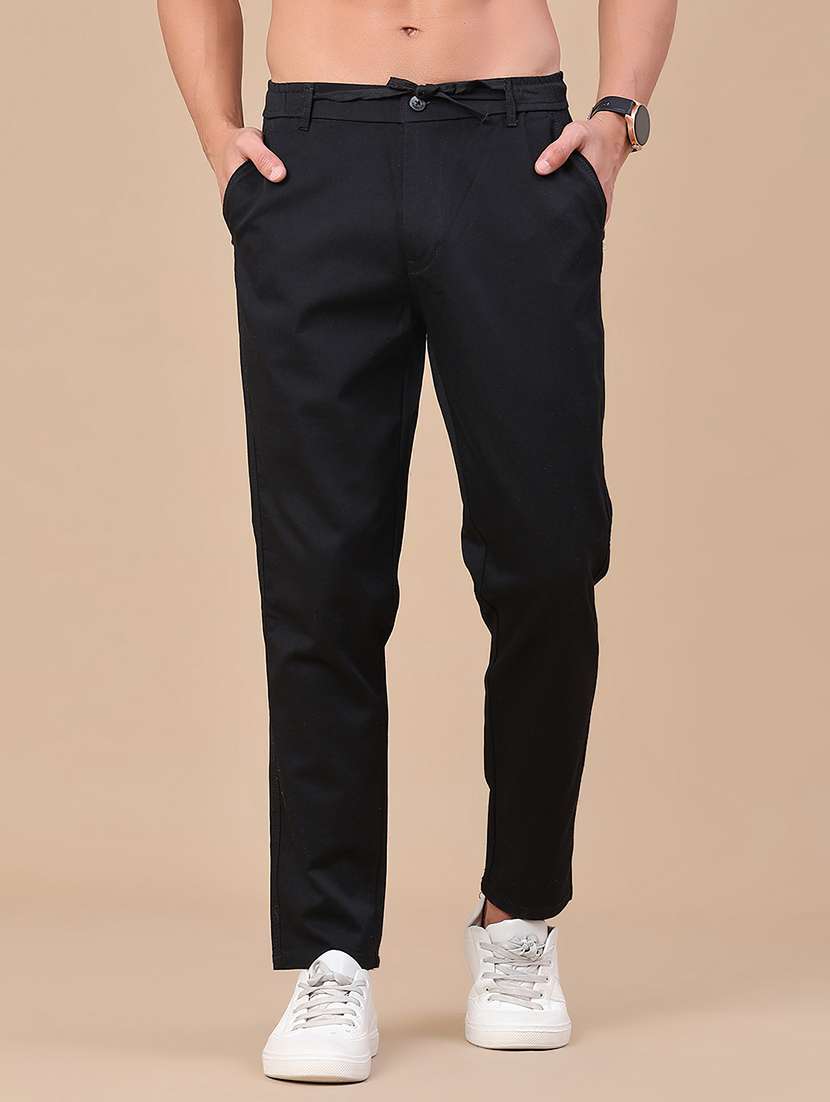 men solid mid rise chinos casual trouser