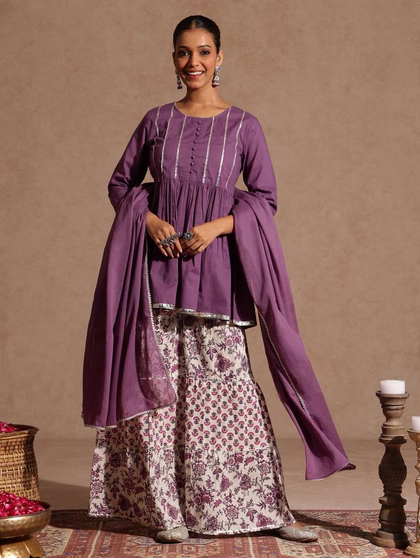 womenpink kurta dupatta set
