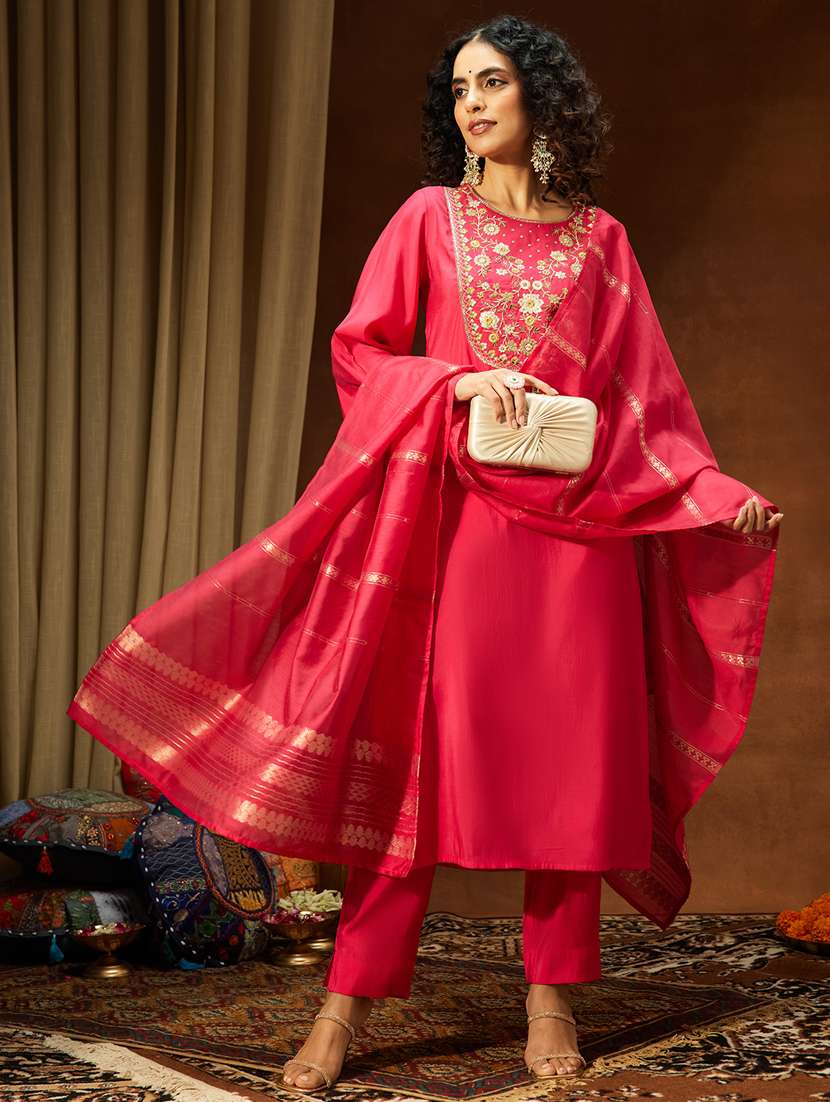women pink kurta dupatta set - 22439909 -  Standard Image - 2