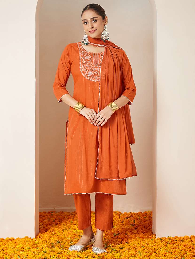 women orange kurta dupatta set - 22439910 -  Standard Image - 2