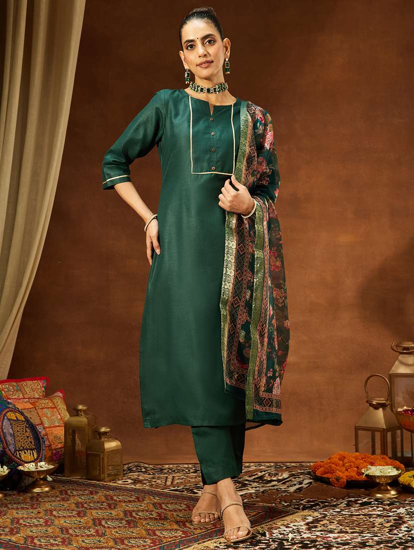women green kurta dupatta set