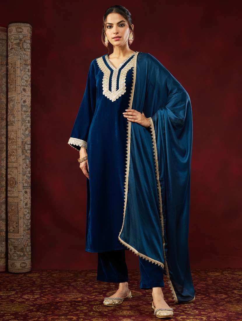 women three quarter sleeve kurat and pant with dupatta set