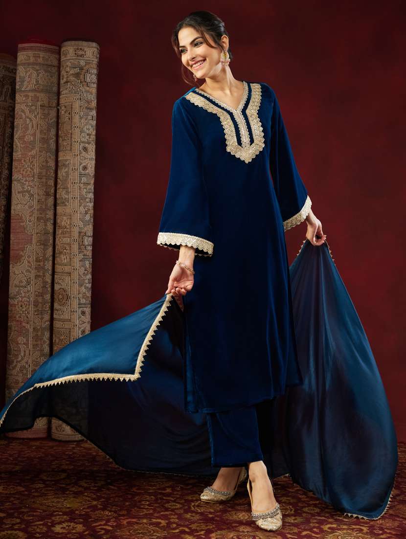 women three quarter sleeve kurat and pant with dupatta set - 22439929 -  Standard Image - 2
