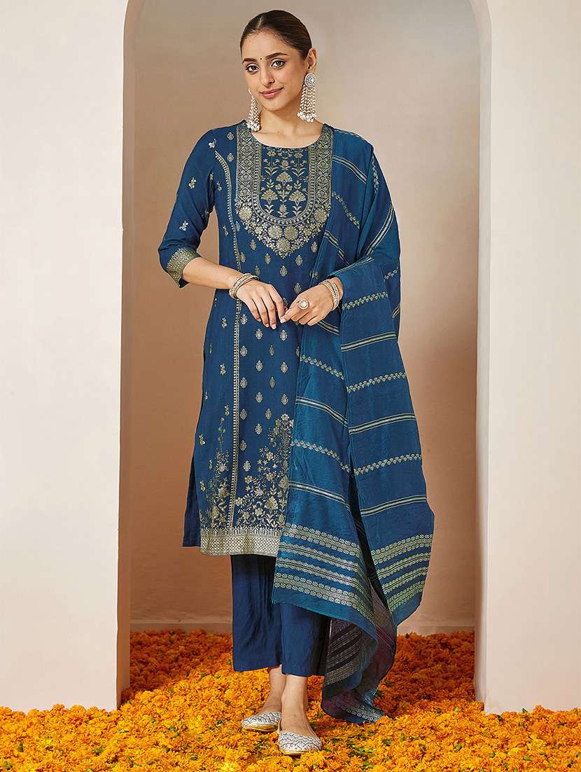 women teal kurta dupatta set