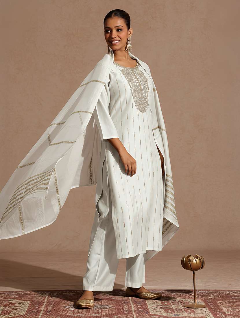 women off white kurta dupatta set - 22439978 -  Standard Image - 2