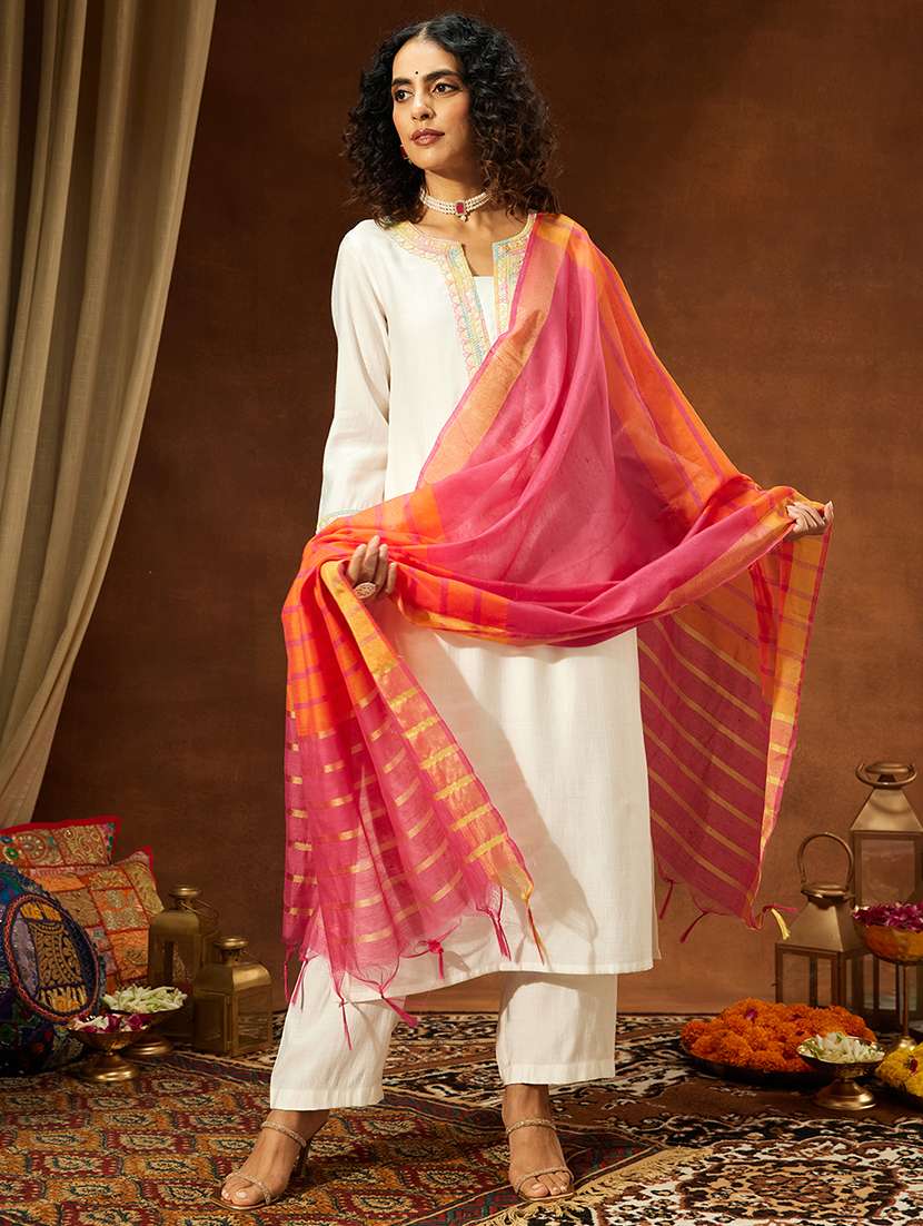 women off white kurta dupatta set - 22439981 -  Standard Image - 2