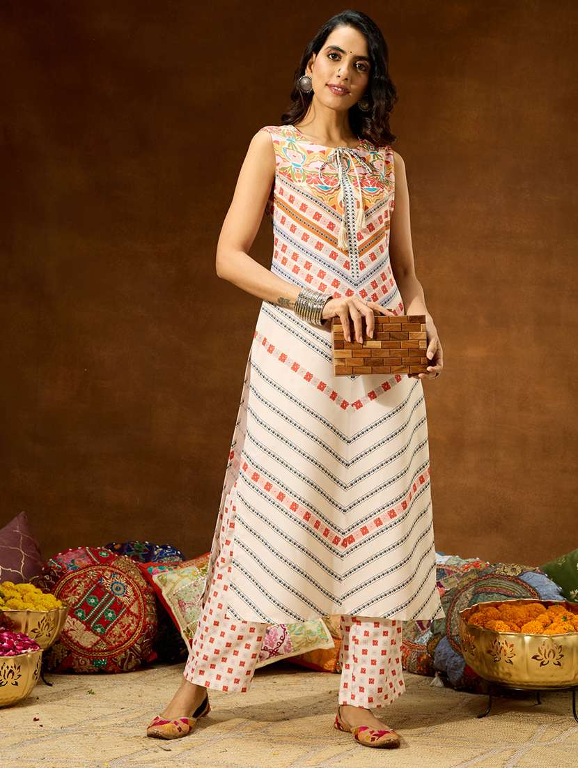 women cream co-ord set - 22440015 -  Standard Image - 2