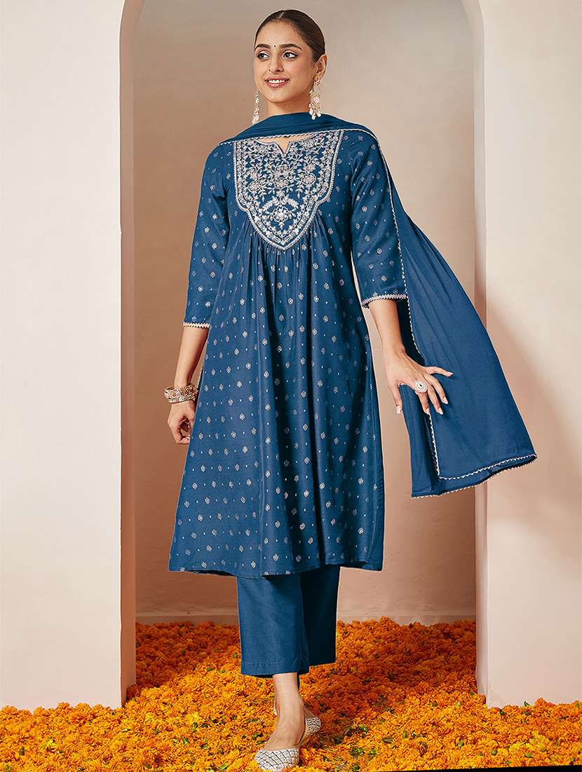 women teal kurta dupatta set