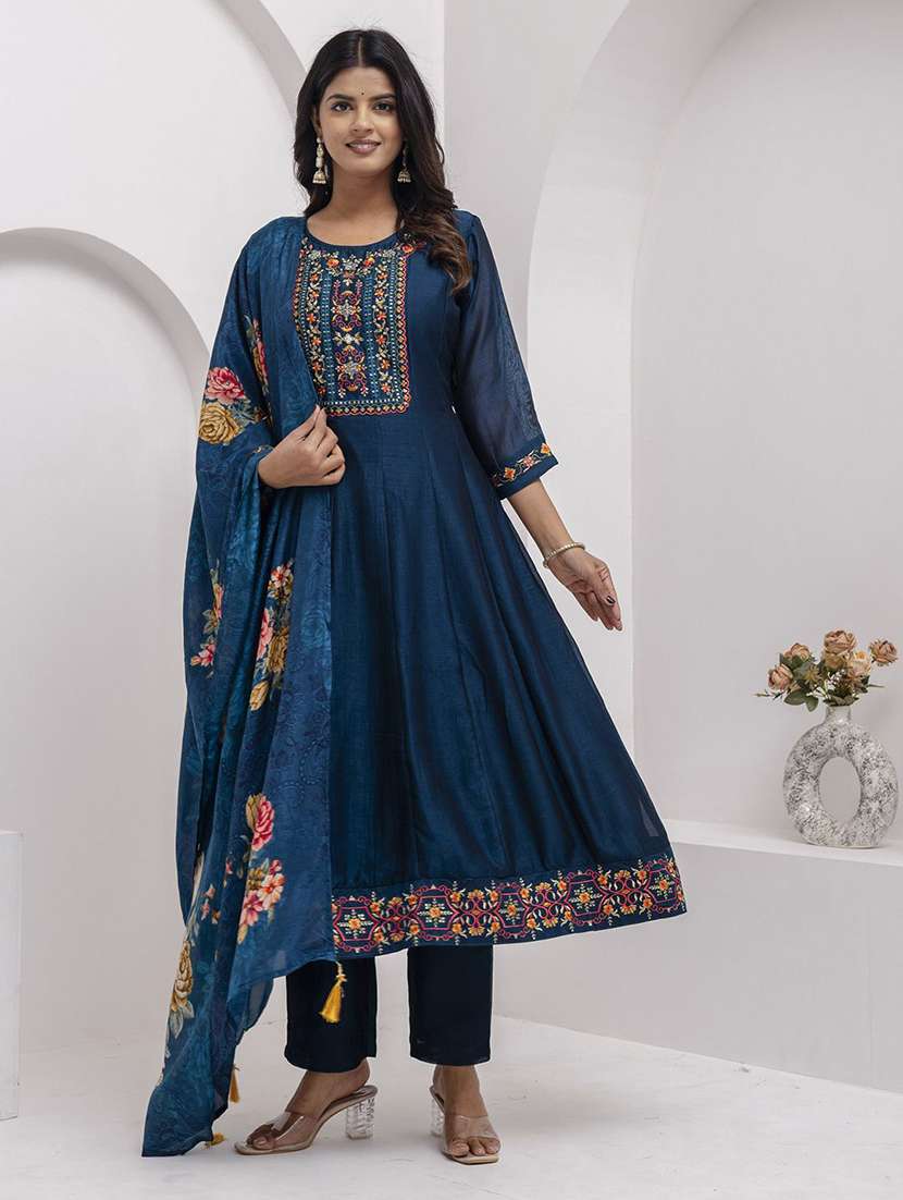 women blue kurta dupatta set - 22440206 -  Standard Image - 2