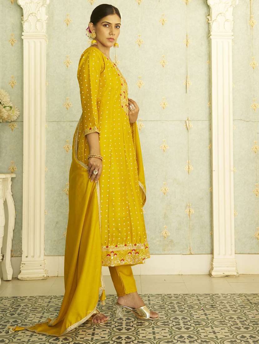 women yellow kurta dupatta set - 22440339 -  Standard Image - 2
