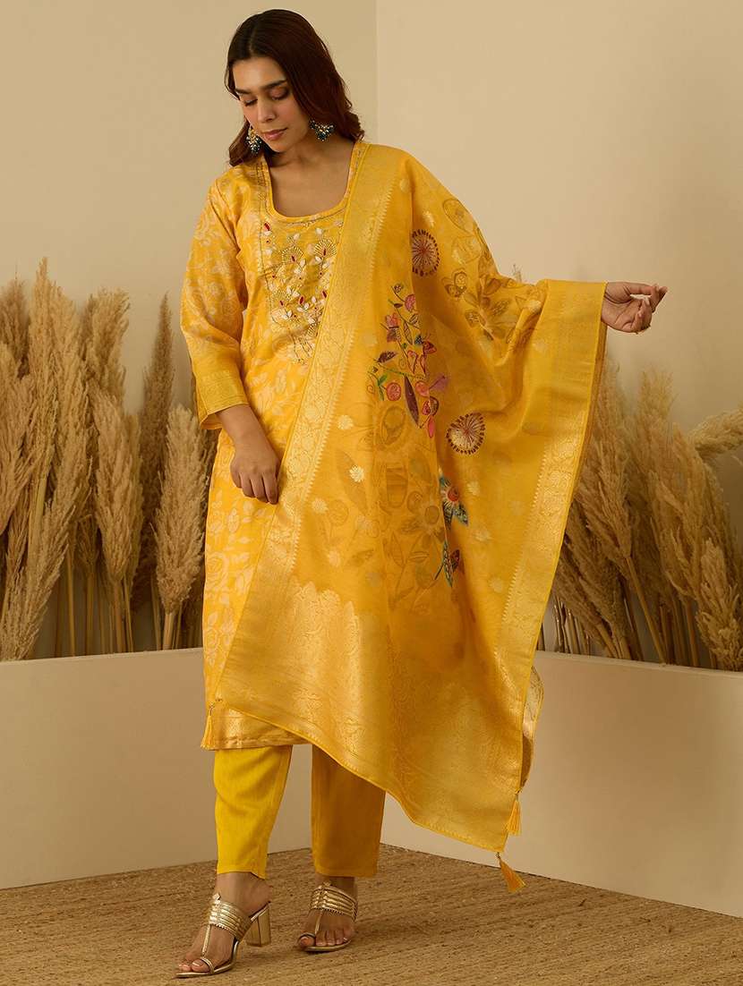 women yellow kurta dupatta set
