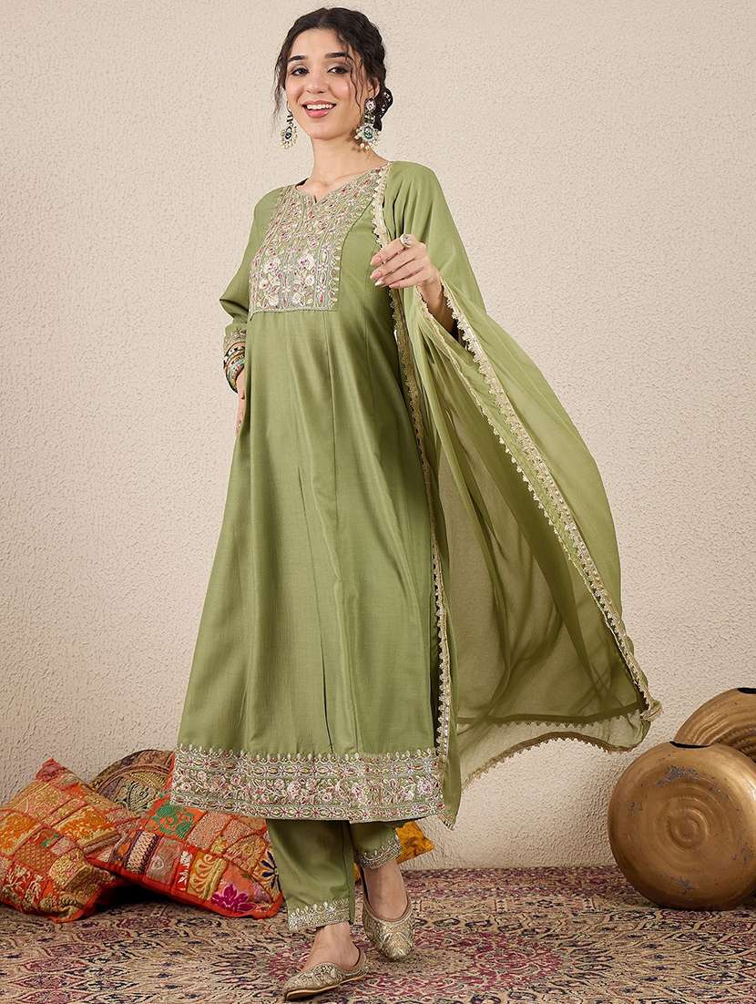women green kurta dupatta set - 22440365 -  Standard Image - 2