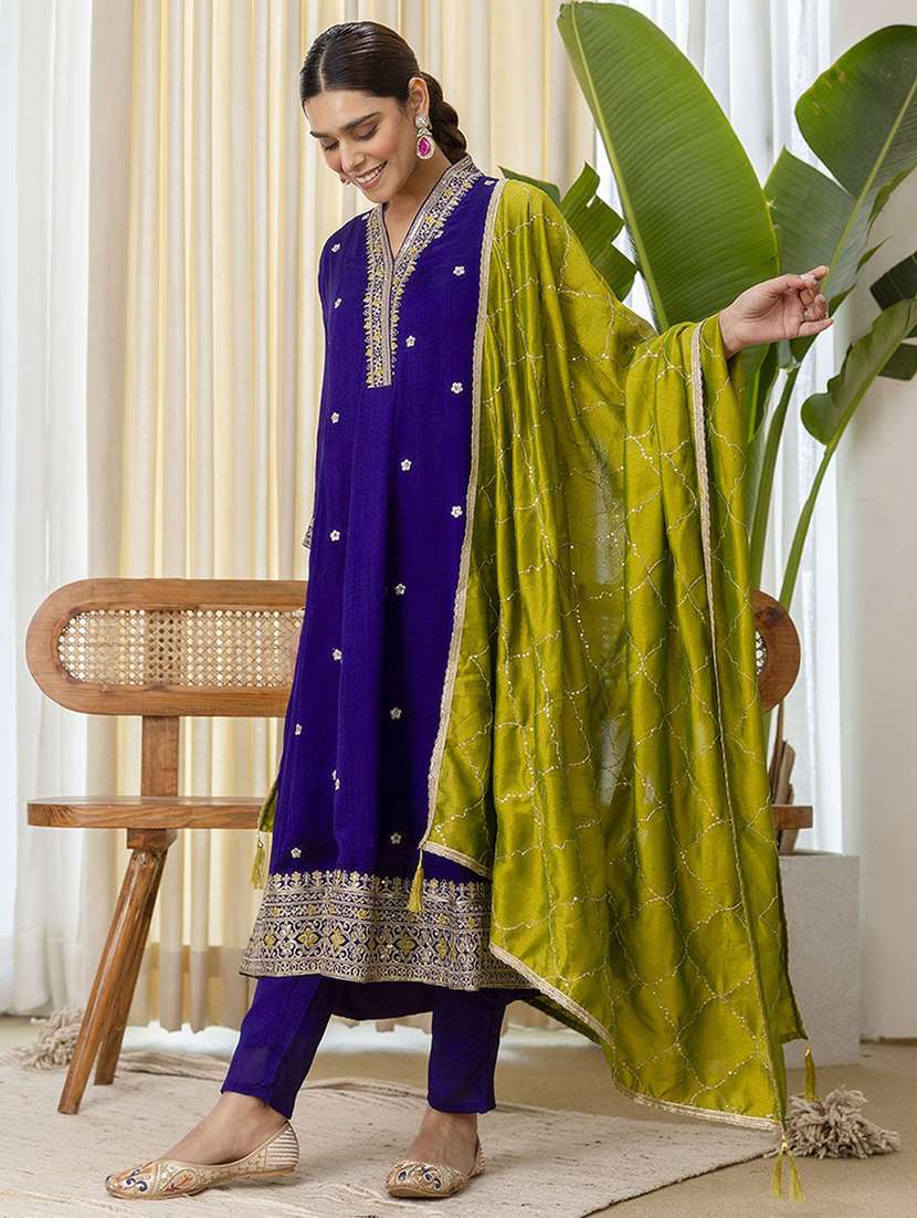 women self design purple kurta dupatta set - 22440421 -  Standard Image - 2