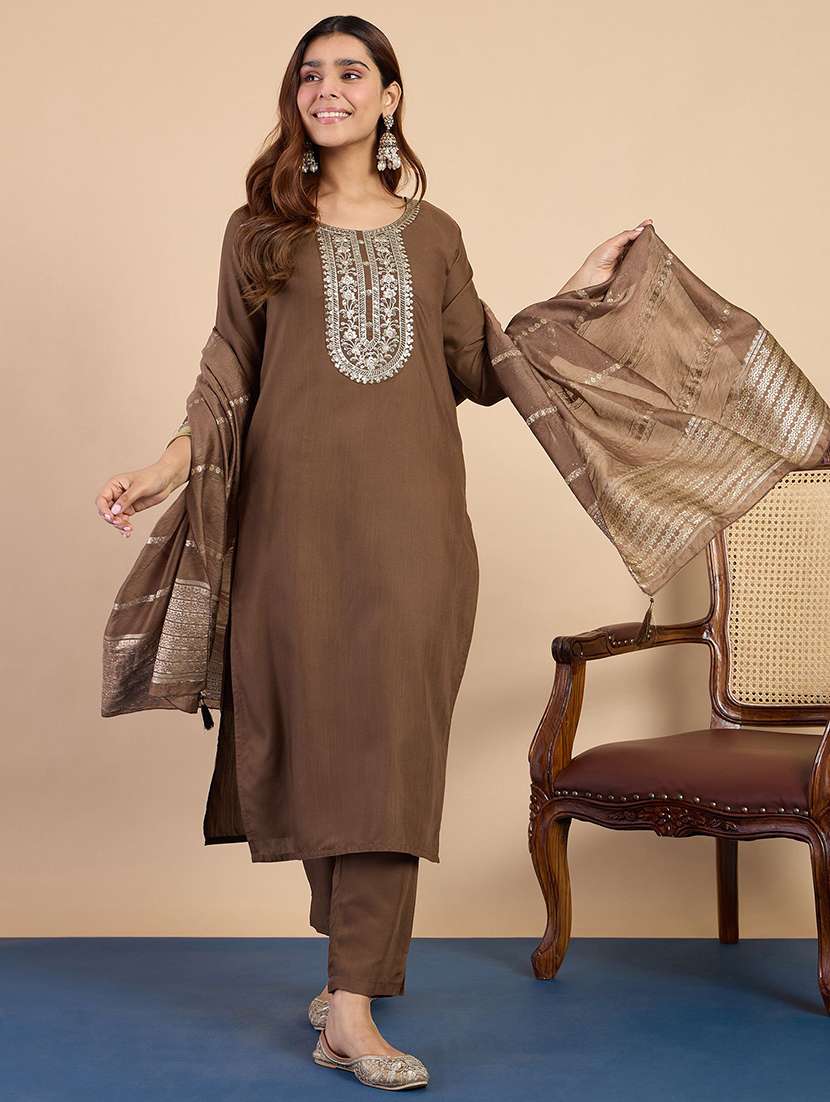 women solid with work three quarter sleeve kurta pant with dupatta set - 22440431 -  Standard Image - 2