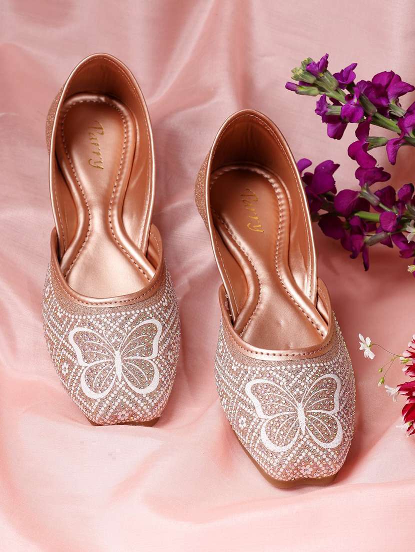women embellished slip on mojari