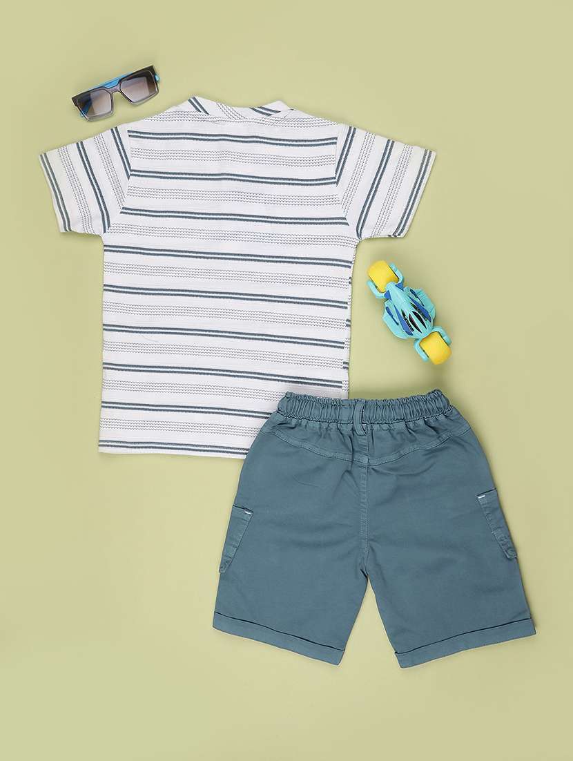boys printed short sleeves t-shirt and shorts set - 22440992 -  Standard Image - 2