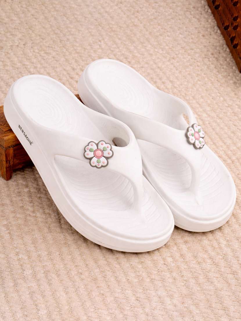 women white s flip flop