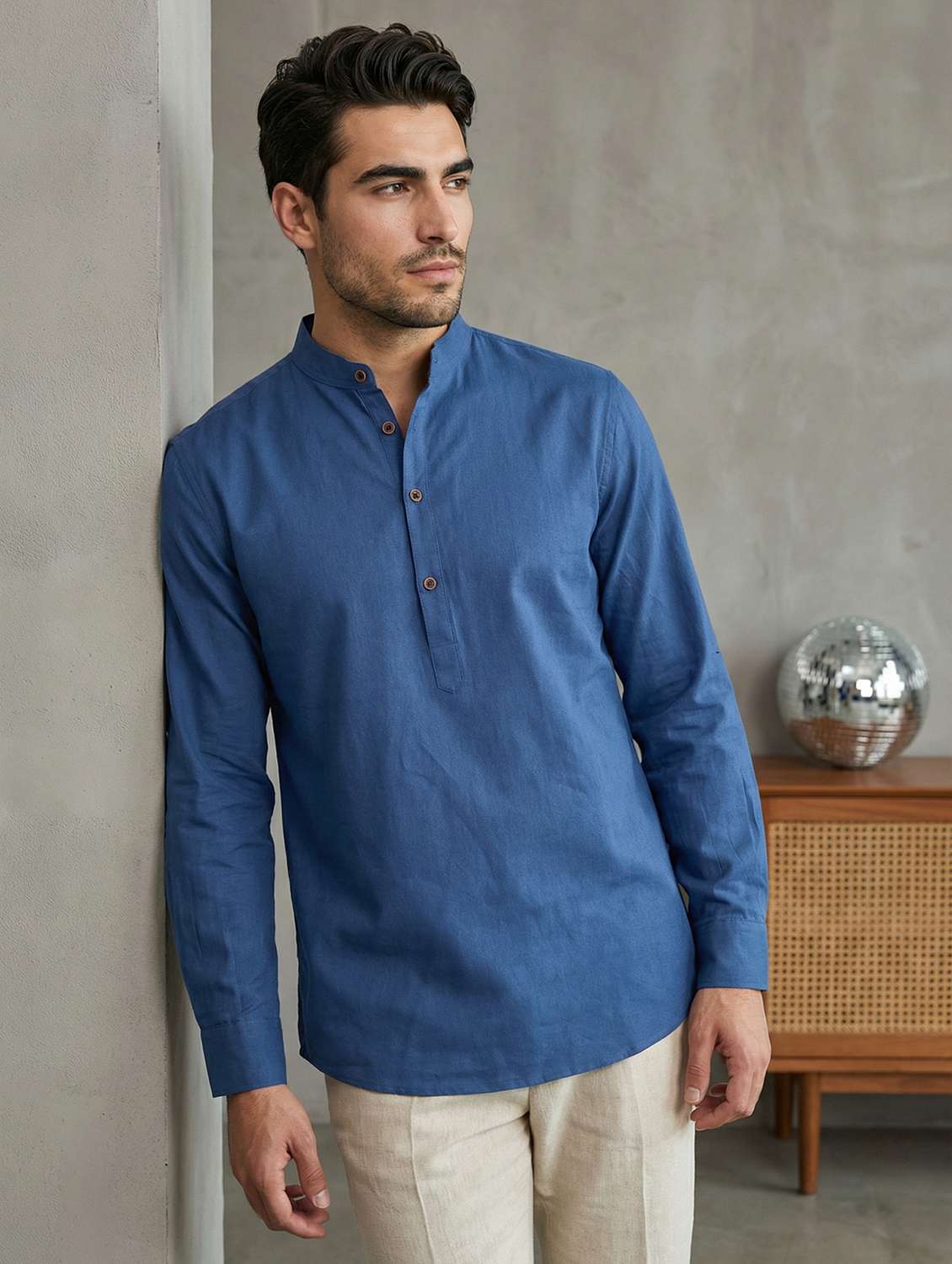 men solid mandarin neck short kurta