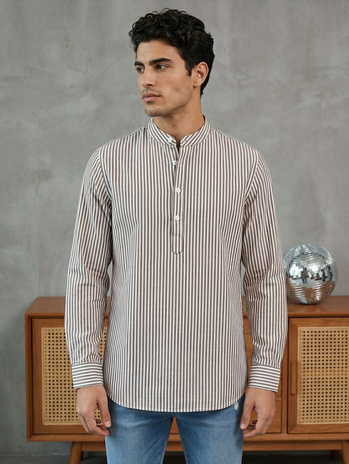men striped mandarin neck short kurta - 22442909 -  Standard Image - 2