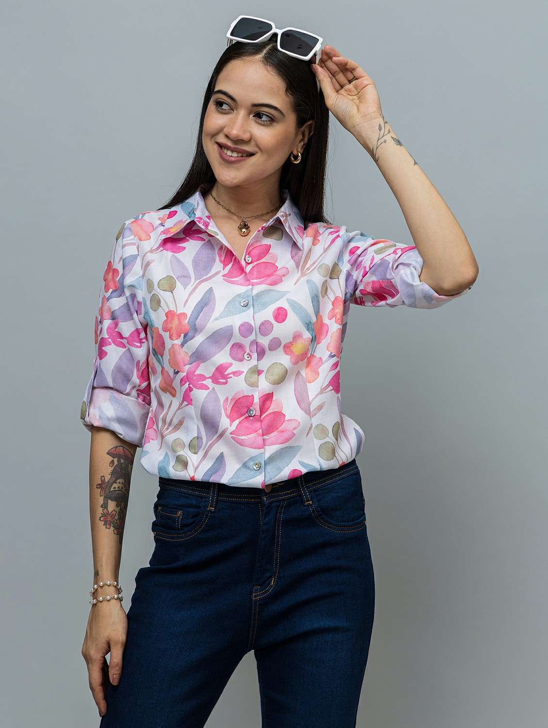 women printed collared long sleeve shirt