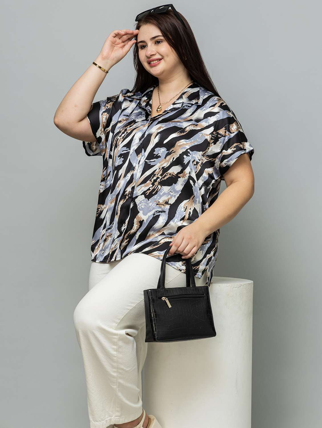 women printed black satin regular shirt