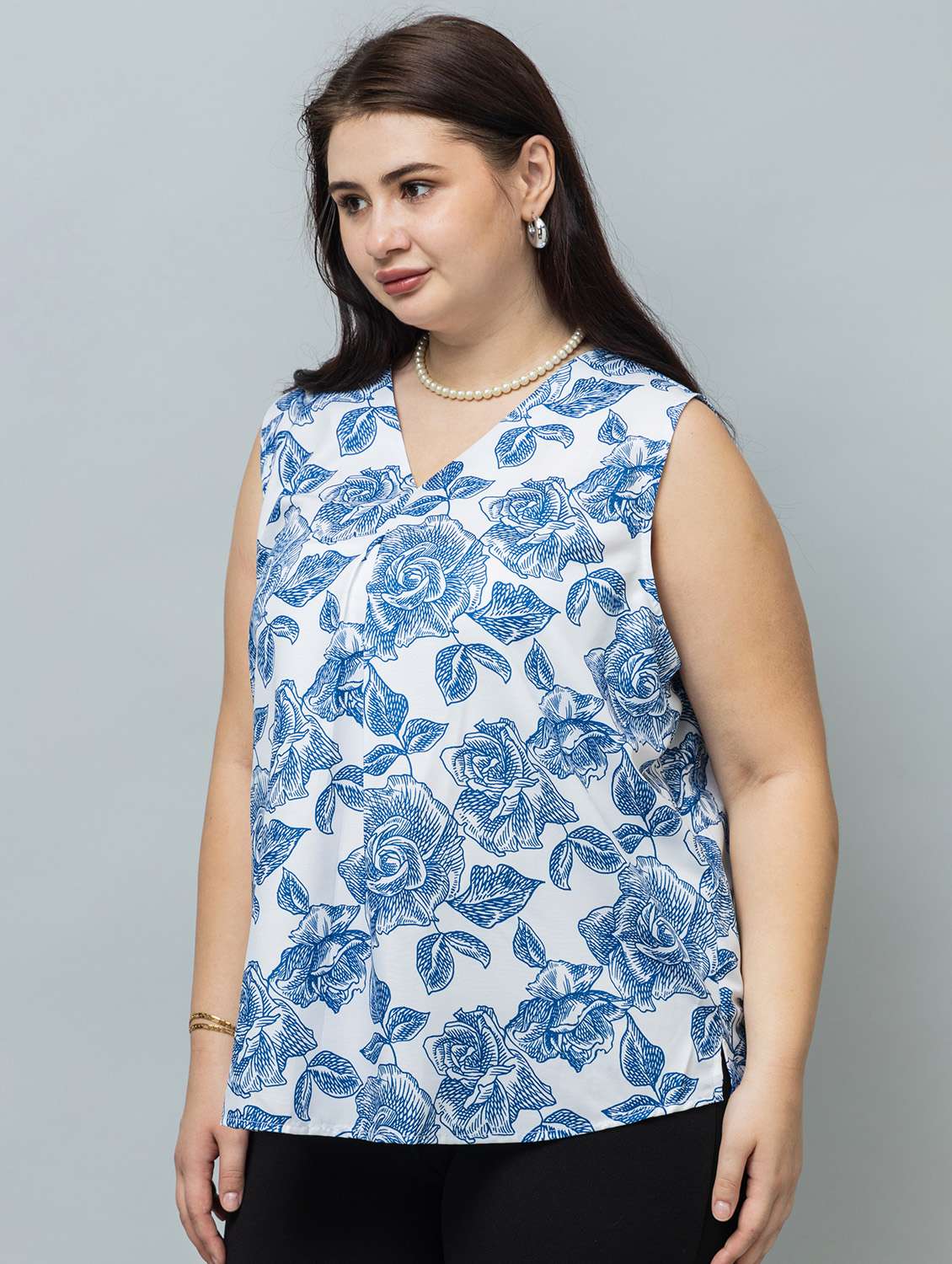 Women Plus Size Pinted Sleeveless Top - 22443578 -  Standard Image - 2