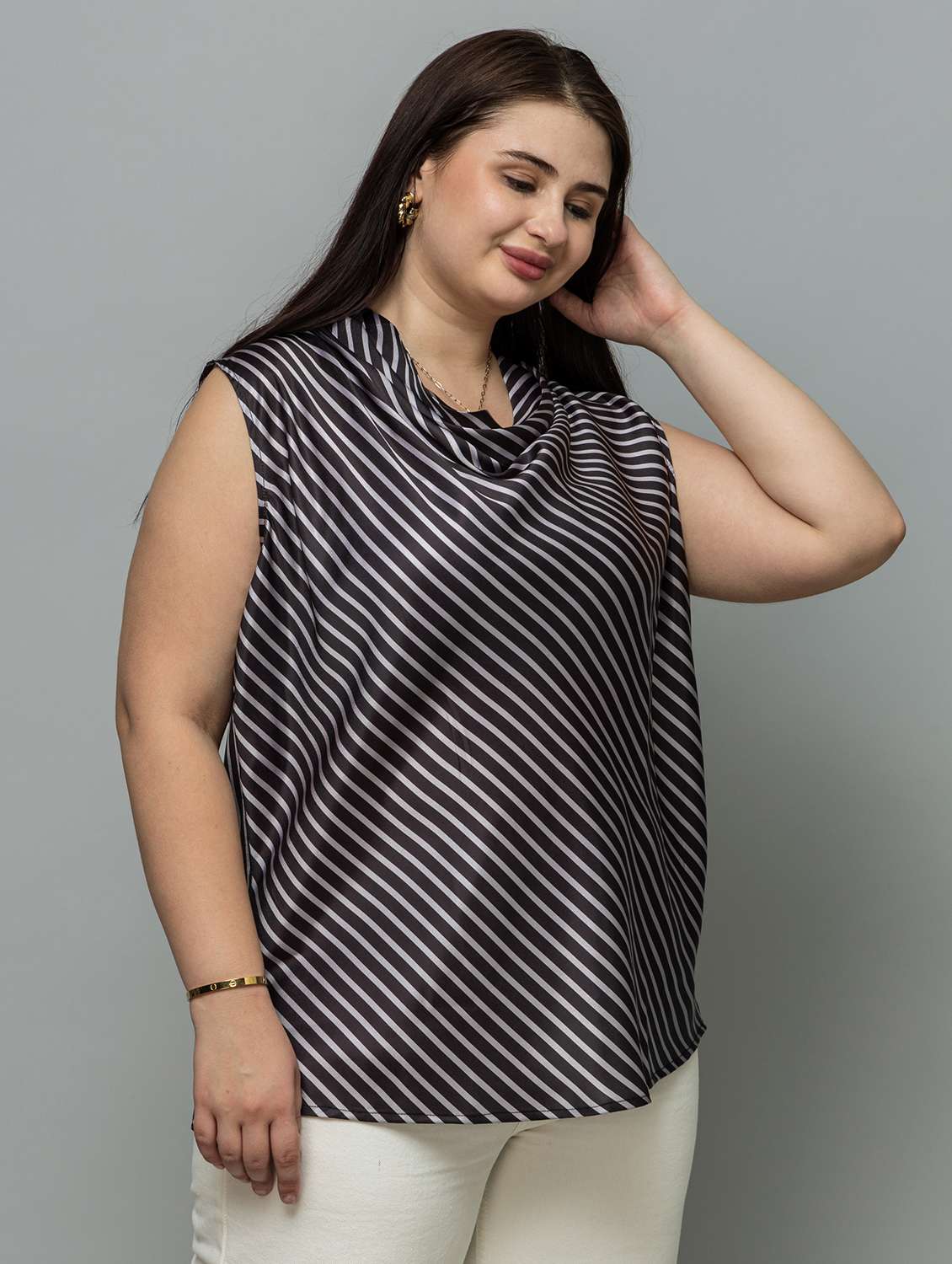 women plus size pinted sleeveless top - 22443584 -  Standard Image - 2