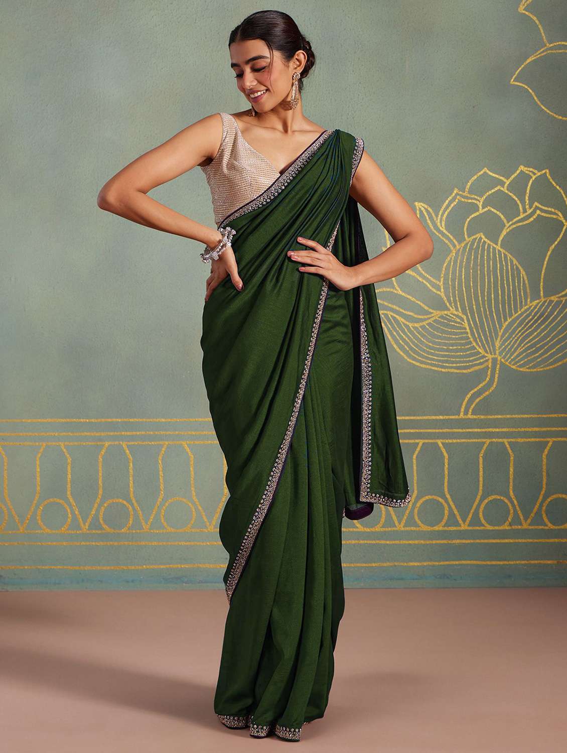 women solid with embellished bordered saree - 22444282 -  Standard Image - 2