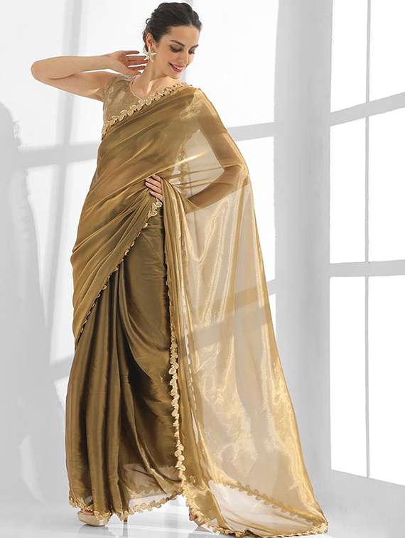 women solid with bordered saree - 22444297 -  Standard Image - 2