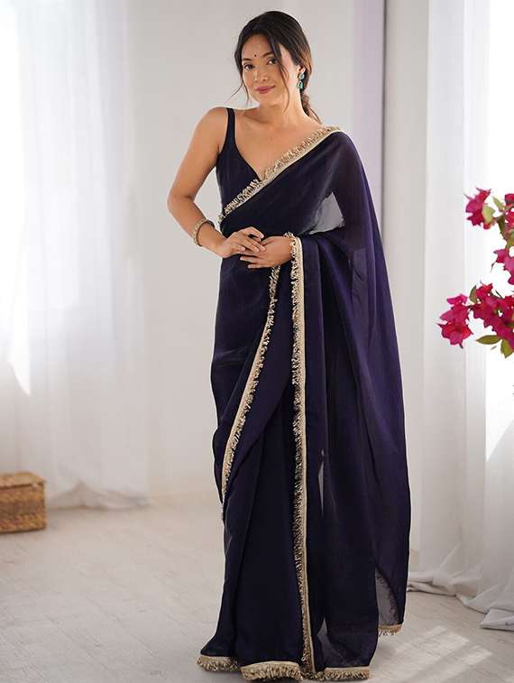 women solid with bordered saree
