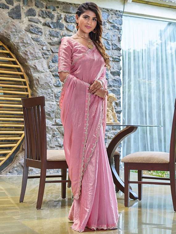 women solid with bordered saree - 22444380 -  Standard Image - 2