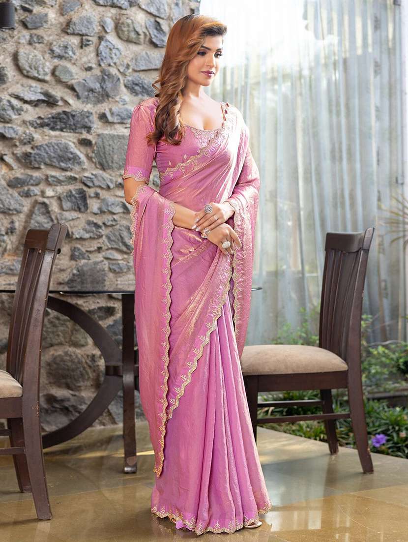 women solid with bordered saree - 22444387 -  Standard Image - 2