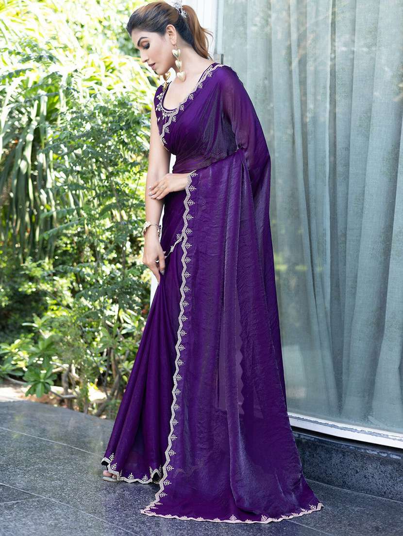 women solid with bordered saree - 22444399 -  Standard Image - 2