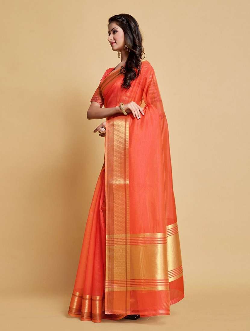 women solid with bordered saree - 22444665 -  Standard Image - 2