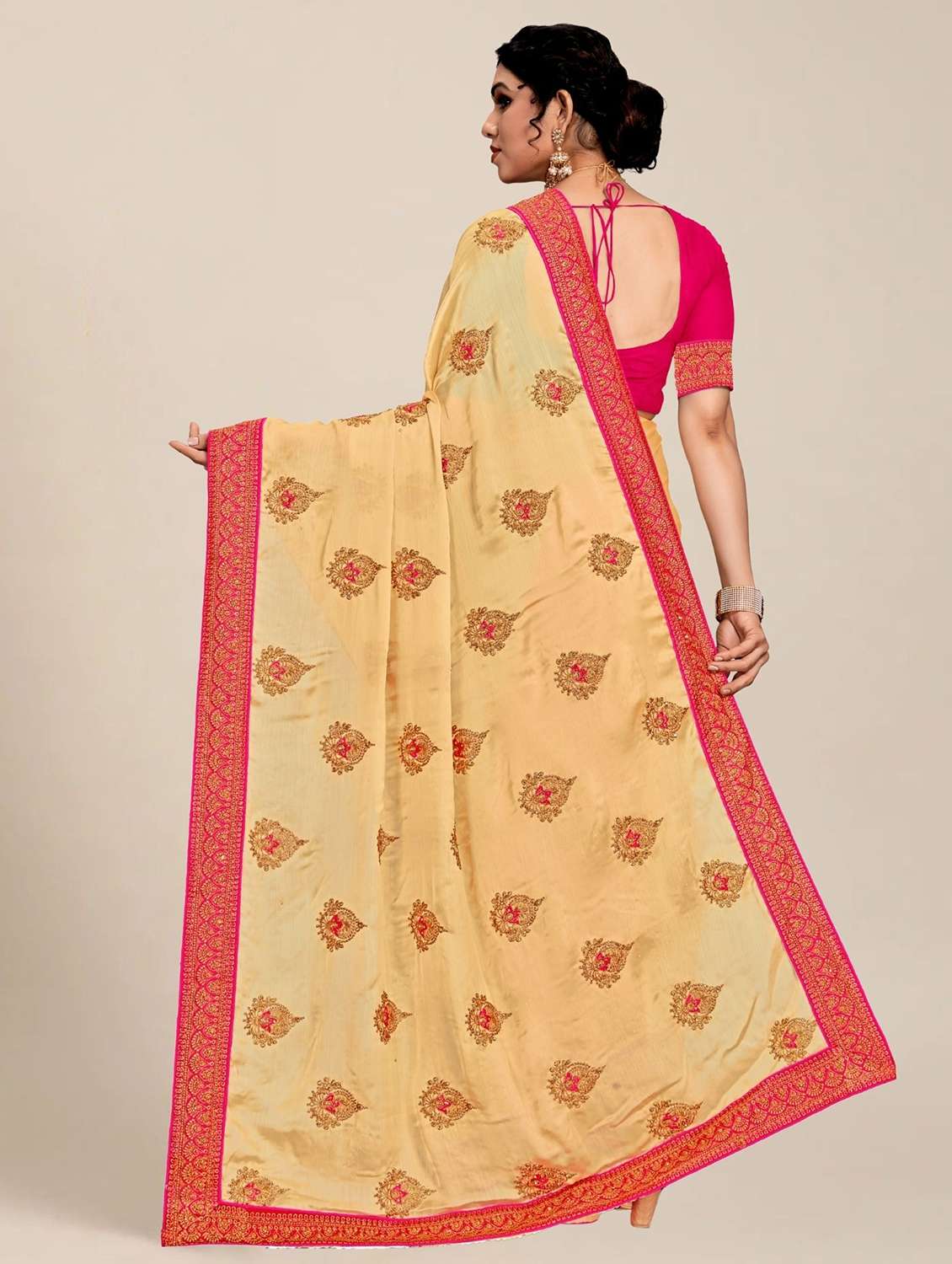 women solid with work embroidered saree - 22444795 -  Standard Image - 2